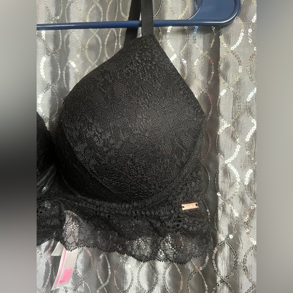 Pink Victoria’s Secret Black Lace Push Up Bra Size L - Picture 2 of 6